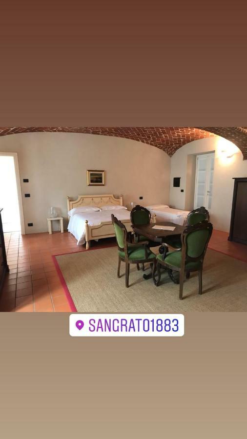 Sangrato 1883 Vila Monteu Roero Exterior foto